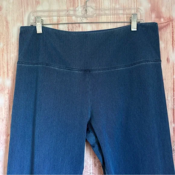 Suavé Blue Denim Look Tummy Control Capri Leggings - Picture 2 of 8